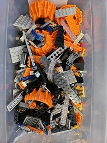 Incomplete 96.11% LEGO Star Wars: Skywalker Sebulba's Podracers (7962) READ DESC