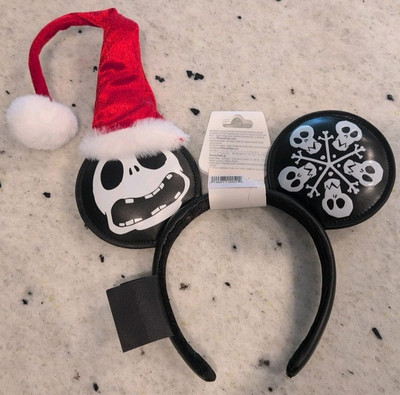 BNWT Disney Parks Nightmare Before Christmas Jack with Santa  display picture 3