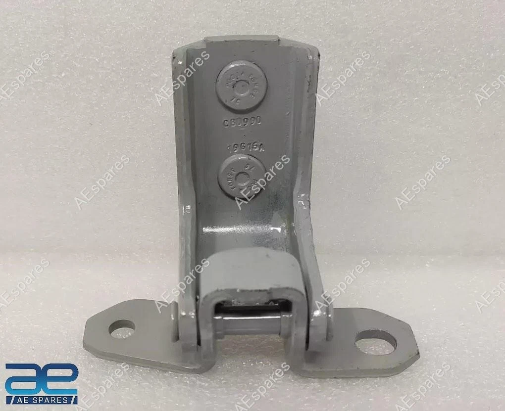 Rear Door Lower Hinge LH For Suzuki Ciaz 2014-Now Ertiga 2012-2018 69440M60M00 view 2