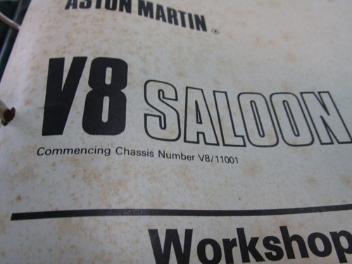 Aston Martin V8 Workshop Manual carbureted model original unused 095 43 0123 - Picture 16 of 17