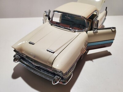 Danbury Mint 1956 Packard Caribbean 1:24 Scale Diecast Model Car