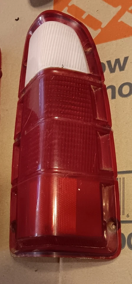 Juego de luces traseras Dodge Truck D100/D150/D250/Ram Charger 1972-1980 Foto 3 de 4