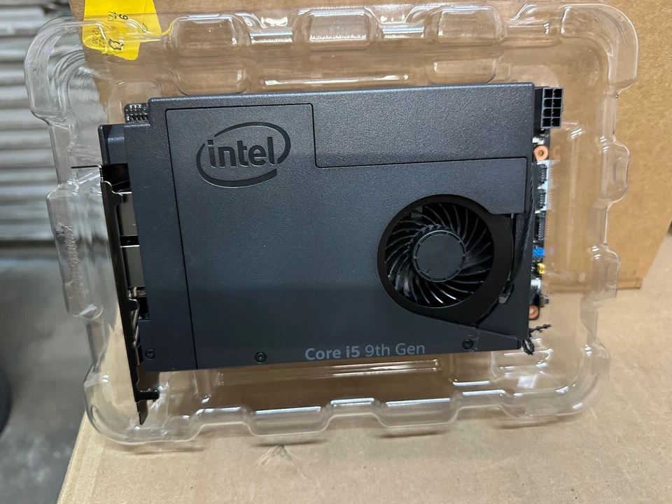 NEW Intel NUC 9 Extreme Compute Element NUC9i5QNB - Image 2 of 2