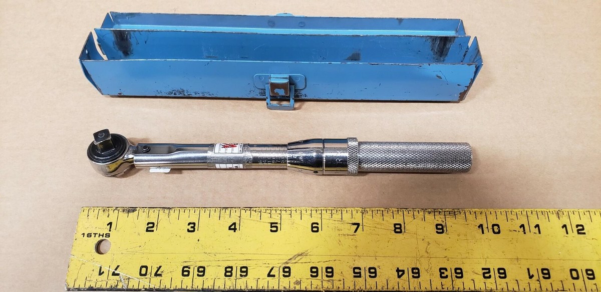 Vintage UTICA TCI-150RA-3/8 RATCHET HEAD TORQUE WRENCH with case