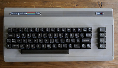 Commodore C64 ''Brotkasten'' Assy 250407 von 1984 repariert gereinigt und gewartet