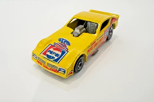 Vintage Hot Wheels Pepsi Challenger FUNNY CAR