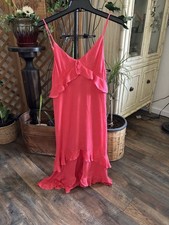 NEW WITH TAGS Lulus Island Time Coral Pink Ruffled Midi Dress Size M