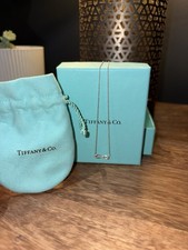 Tiffany & Co. Sterling Silver Infinity Necklace Excellent Condition