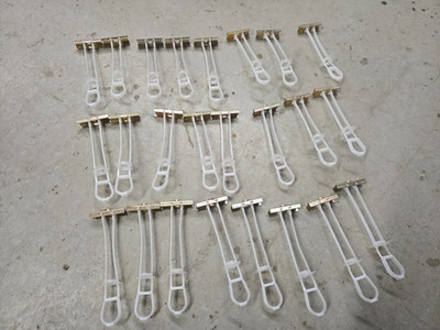 24 Toggler Snap Toggle  3/16''  -16  Strap Toggle  Bolts Anchor
