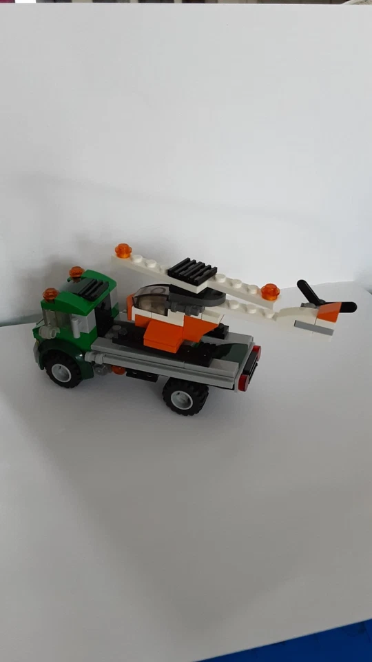 LEGO Creator 31043 Chopper Transporter, photo 4 of 4