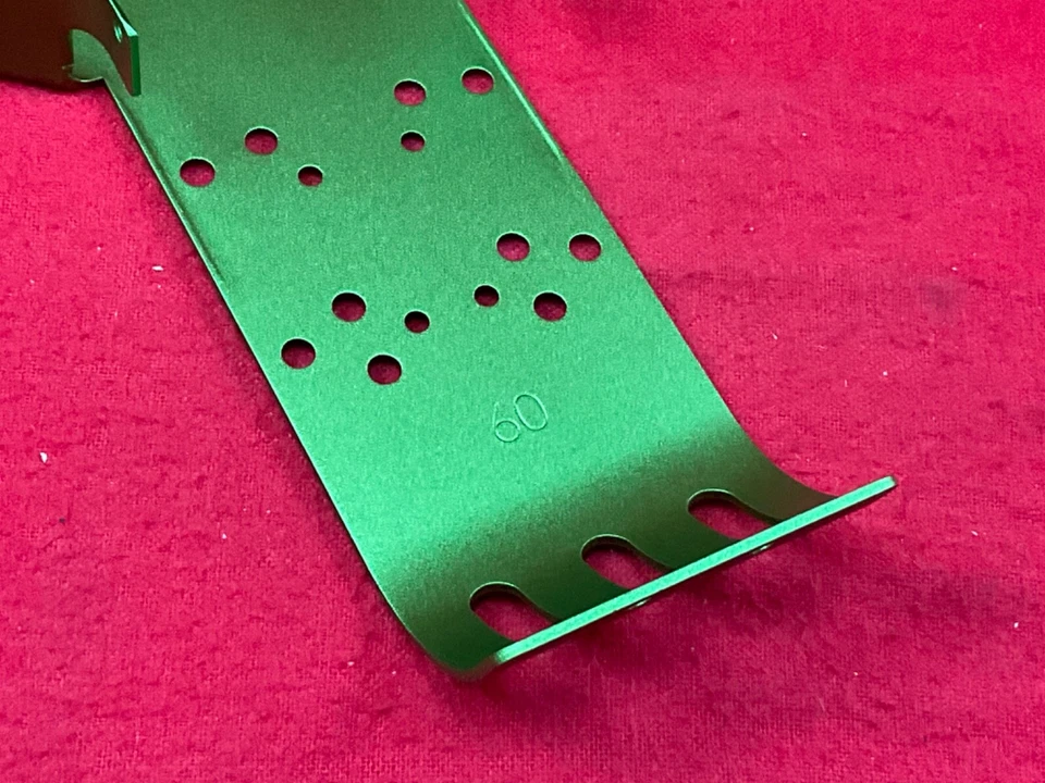 Team Associated  RC10 GREEN edition PAN CHASSIS Nose Plate + Motor Mount 40TH - Image 3 of 4