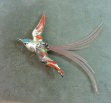 Vintage Plastic Pin Split Tail Tropical Bird Brooch Cd 35.12