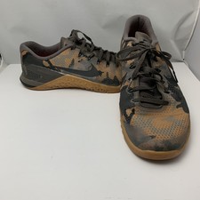 camo nike metcon 4