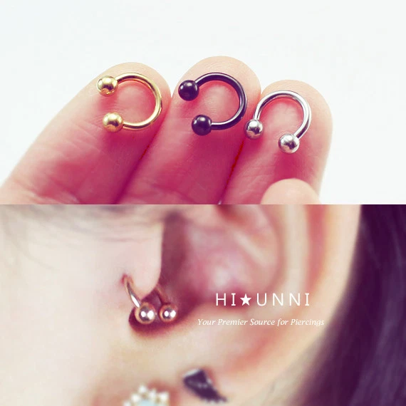 Cartilage piercing shop horseshoe