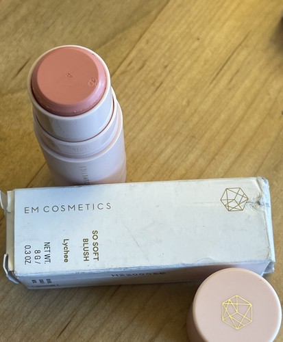 EM Cosmetics So Soft Blush Cream Blush Shade Lychee 0.3oz/8g New In Box
