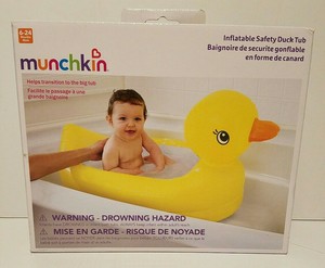 munchkin inflatable duck