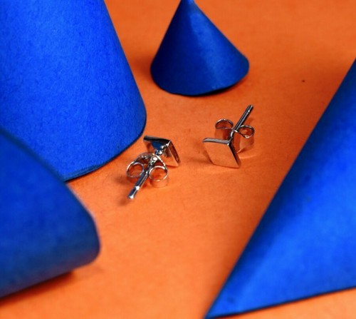 Minimalist Earring 925 Sterling Silver Square Shape Aesthetic Earring Pair Gift - Picture 9 of 12