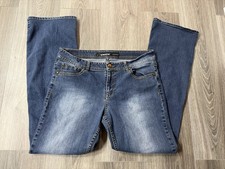 Jordache Women  s Bootcut Jeans Amber Button/detail Medium Wash