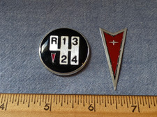 Vintage Pontiac Emblems - Shifter Knob 4-speed Emblem Pontiac Logoemblem. Vintage Pontiac Emblems - Shifter Knob 4-speed Emblem Pontiac Logoemblem.