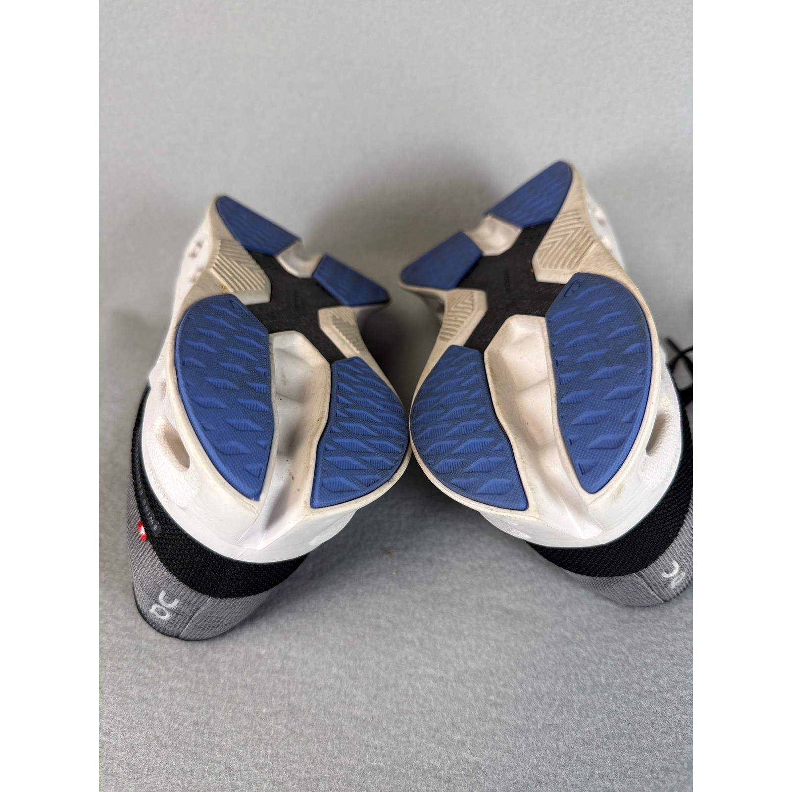 On Running Cloudeclipse Athletic Shoes Womens Siz… - image 6