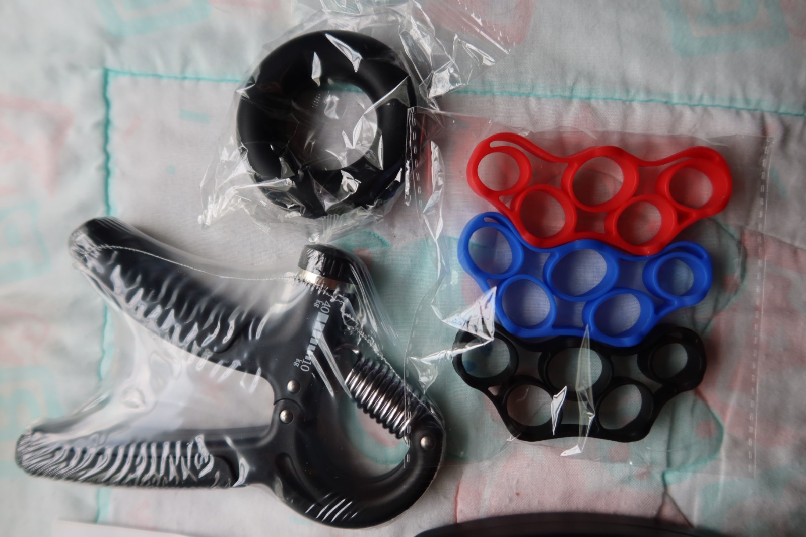 Grip Strength Trainer 7Pack Grip Strength Tester Trainer Adjustable Brand New