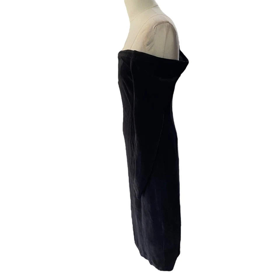 Vestido J Crew MARIO BELLUCCI Negro Terciopelo Cuello Barco Hombro Descubierto Manga Larga Talla 4 Foto 3 de 4