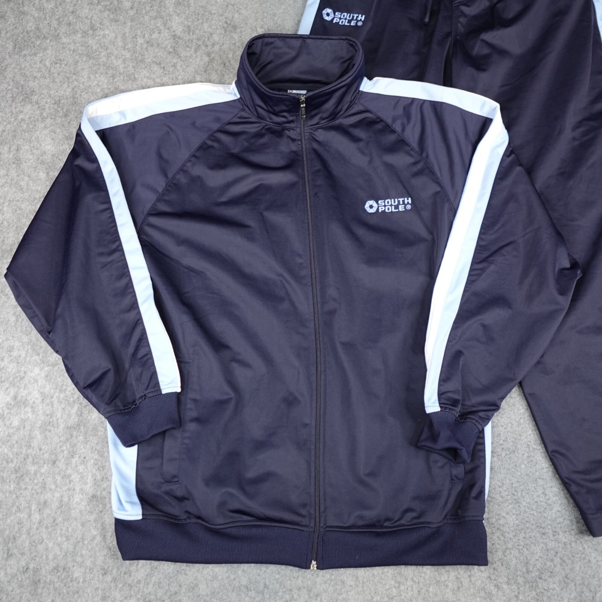 s-l1200.jpg s-l1200.jpg