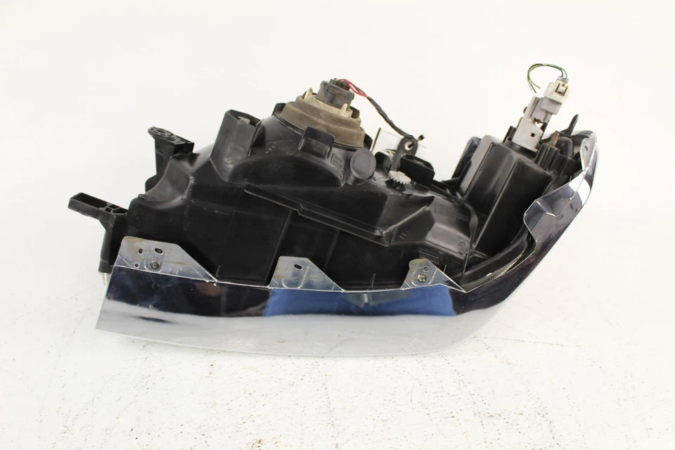 Conjunto de faros derechos usados se adapta a: Mitsubishi Montero Sport 2001 bisel cromado R Foto 3 de 4