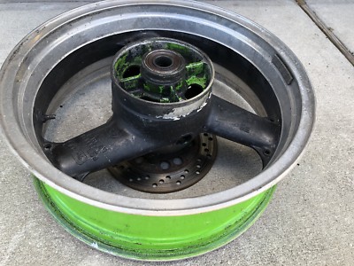93 - 95 1993 - 1995 ZX7R ZX7 OEM REAR WHEEL WITH ROTOR STRAIGHT