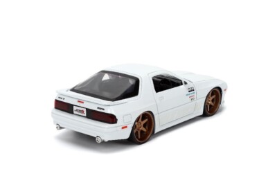 ミニカー 1:24 JDM TUNER 1985 Mazda RX-7 FC Amazon.com: Jada Toys JDM Tuners 1:24 Scale Die-Cast 1985