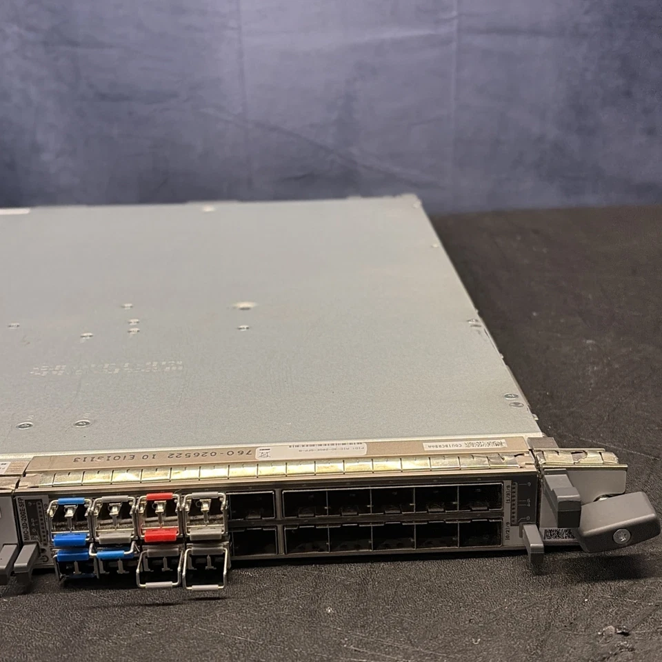 Paquete de módulos Juniper MIC-3D-20GE-SFP + MIC-3D-4XGE-XFP Foto 4 de 4