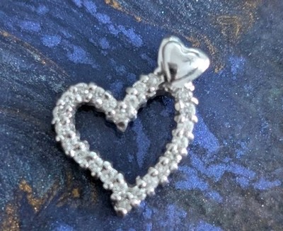 Diamant Herz Anhänger 14k Weißgold 0,04CT offene Mitte natürlich