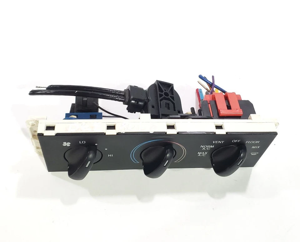 1994 1995 1996 1997 1998 Ford Mustang GT OEM AC Temperature Control  - Image 2 of 4