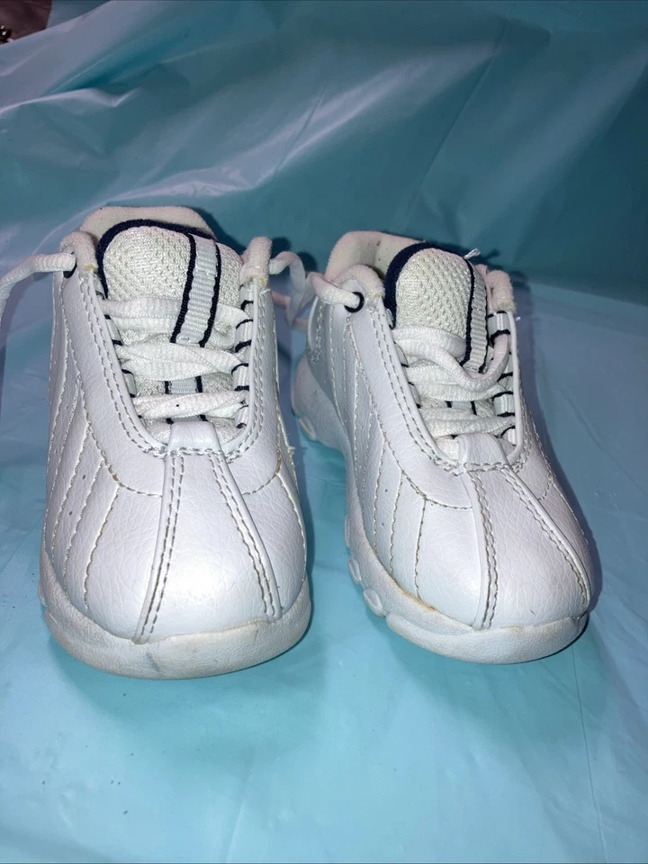 Zapatos 6 niños pequeños marca Smartfit Foto 3 de 4