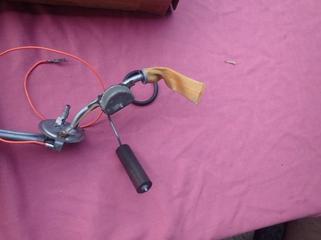 1965-66 Pontiac P8 fuel tank sending unit (w/ AC), NOS! 6427636 gas Bonneville - Image 3 of 4