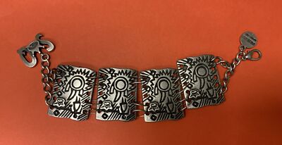 Wunderschönes Save The Queen Armband