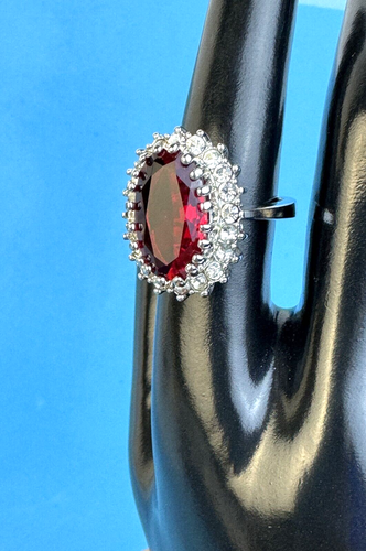 Gorgeous Faceted Red Marquis Stone w/Brilliant Halo Ring size 8 - Picture 7 of 11