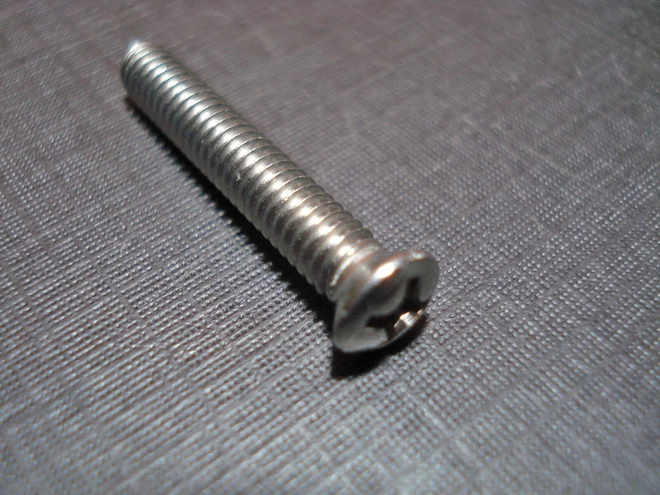 10 piezas se adapta a Plymouth 8-32 x 1" con #6 phillips cabeza ovalada tornillos de acero inoxidable  Foto 2 de 4