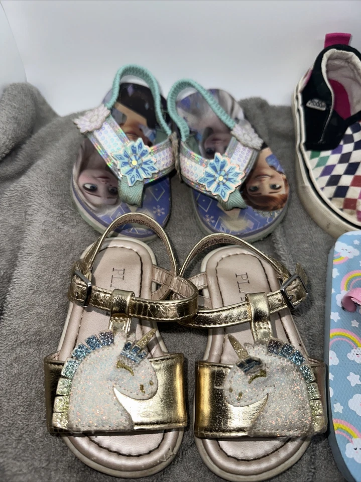 Lote de sandalias y chanclas zapatos niña pequeña Foto 2 de 4