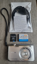 Nikon Coolpix S2800 Compact Digital Camera Silver Battery 16GB SD Card Cable