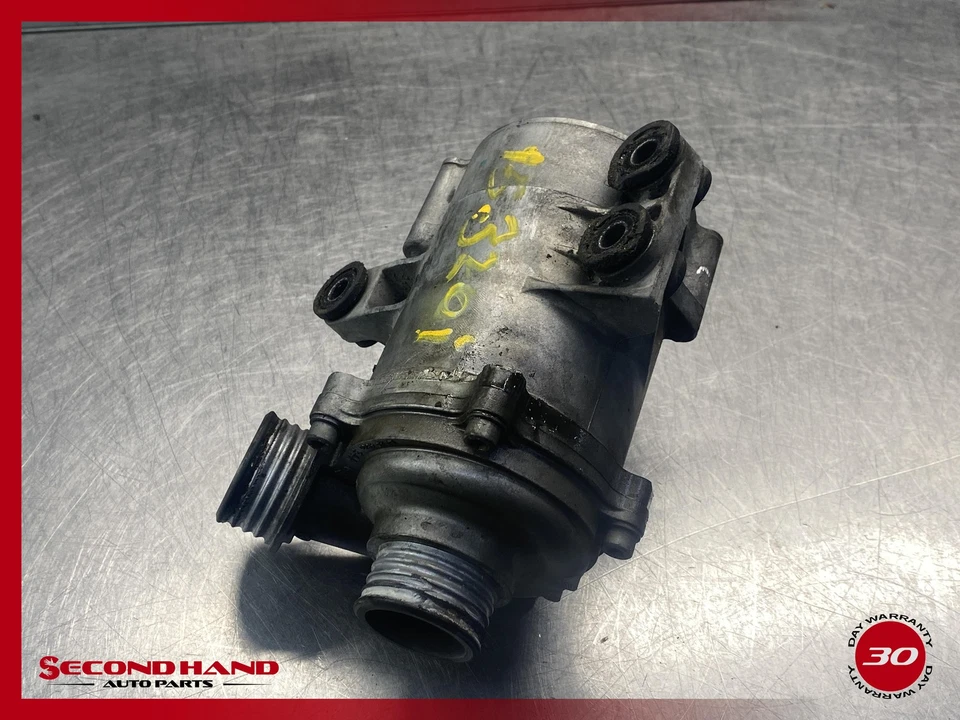 BMW F30 320i 328i N20 2012-2018 motor 2,0 L bomba de refrigerante de agua 7597715 Foto 4 de 4