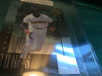 1998 Pinnacle Certified Black Barry Bonds #45 Oversized 1998 Pinnacle Certified Black Barry Bonds #45 Oversized