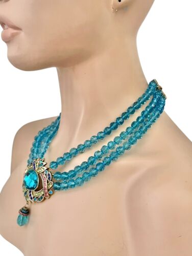 1940s Hollywood Inspired Blue Crystals Glass Beads Pendant Statement Necklace - Picture 2 of 4