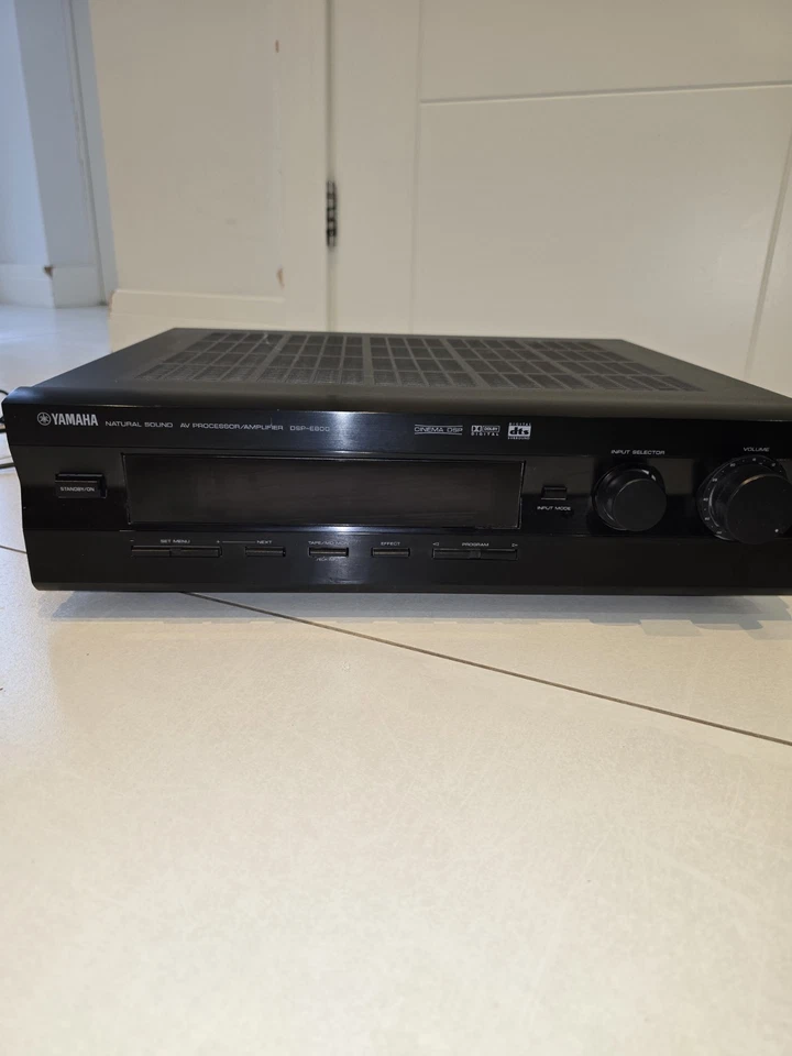 Yamaha DSP-E800 AV Surround Sound Processor/Amplifier - Image 2 of 4