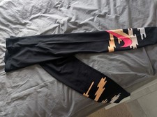 NIKE Sportleggings Gr. M Neu & ungetragen 