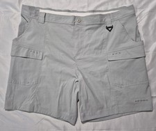 Columbia PFG Permit 3 Cargo Shorts Men's XXL 8L Gray Omni Shade 50 UPF Fishing