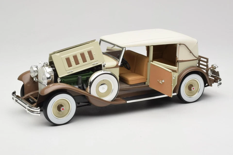 PACKARD001 Packard Brewster White Signature Models 1:18 - Immagine 2 di 4