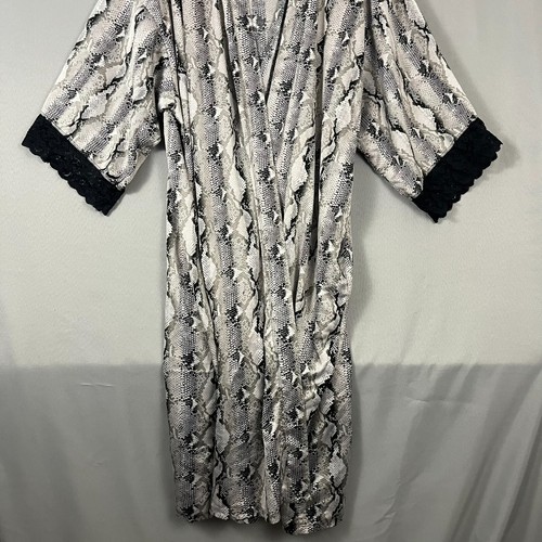 Torrid Curve Robe Size 4 Sexy Snake Skin Romantic Honeymoon Lounge Kimono Lace - 第 3/7 張圖片