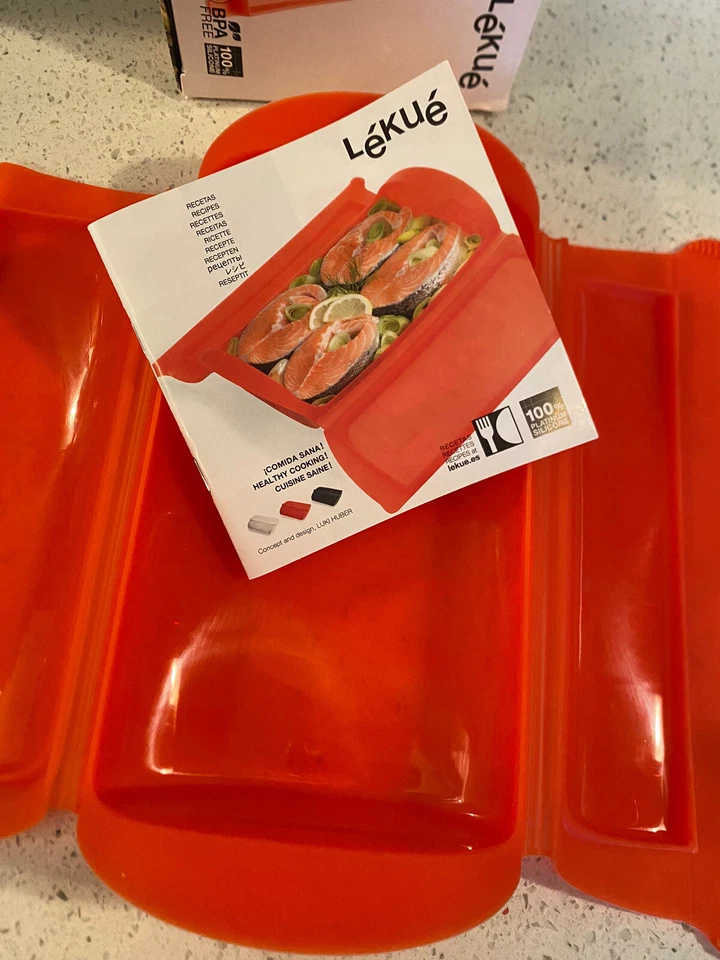 Lekue - Steam Case for 1-2 People, Microwave and Oven Safe, Red - Image 3 of 4