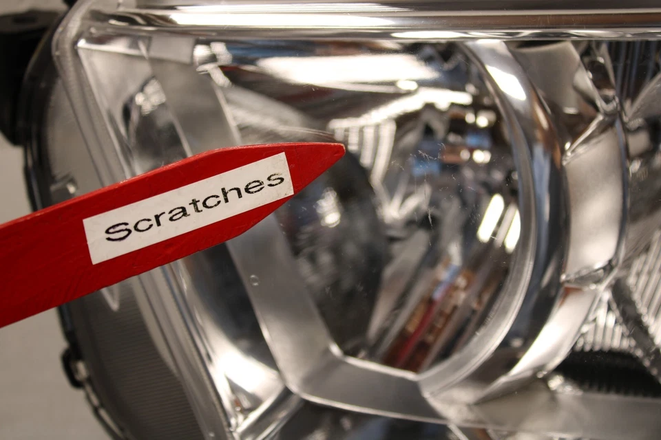 Faro halógeno lado izquierdo Toyota 4runner 2010 2011 2012 2013 Foto 3 de 4